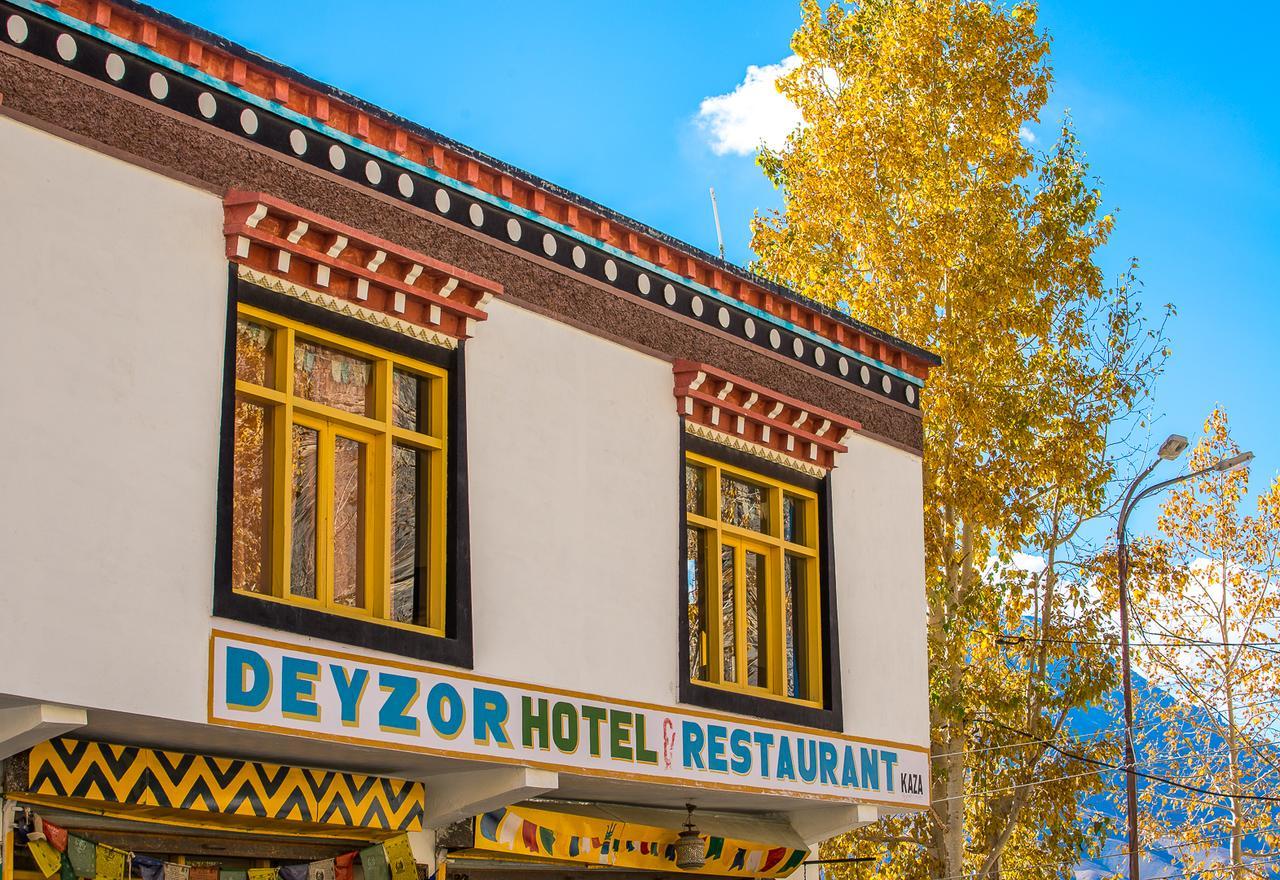Hotel Deyzor Каза Екстериор снимка