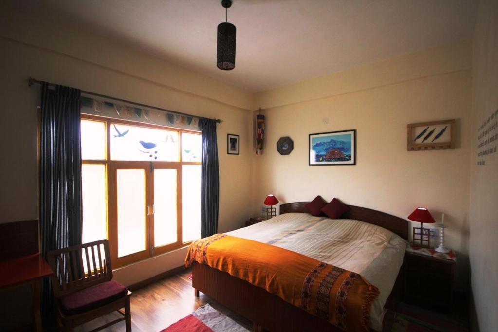 Hotel Deyzor Каза Екстериор снимка